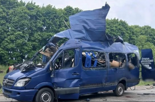 Росія поширює дезінформацію про удар по автобусу в Білопіллі 